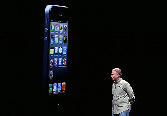 O vice-presidente de marketing da Apple, Phil Schiller, durante o lançamento do iPhone 5, em San Francisco