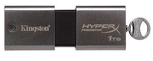 Pen drive DataTraveler HyperX Predator, que armazena at 1 Tbyte de dados,  apresentado durante a feira CES de 2013, em Las Vegas (Divulgao)
