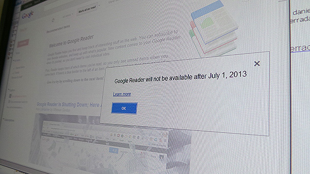 Alerta que está sendo exibido pelo Google aos usuários do Reader, agregador de notícias usando o protocolo RSS que será finalizado em 1º de julho deste ano