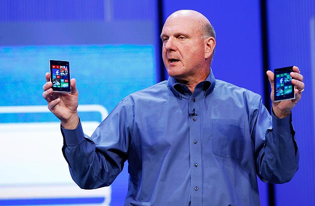 O presidente-executivo da Microsoft, Steve Ballmer, durante apresentao da verso de testes do Windows 8.1