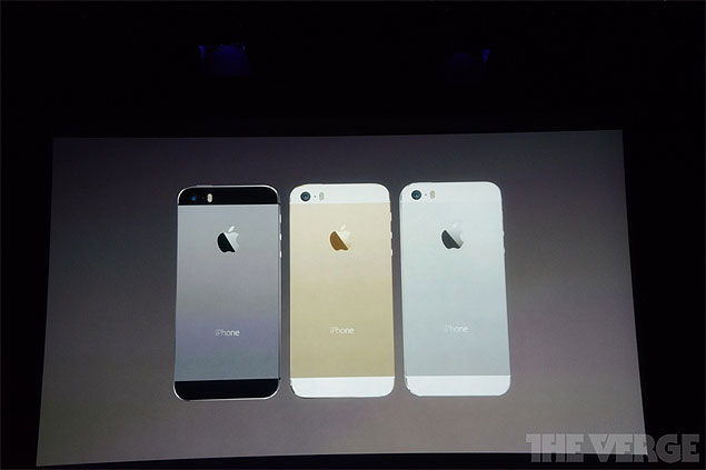 iPhone 5S l impresso digital e tem verso dourada; deve chegar em dezembro