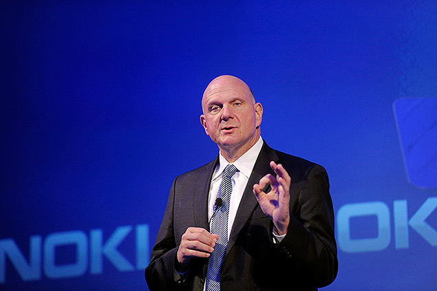Ballmer fala durante o anncio da aquisio da Nokia pela Microsoft, em Espoo (Finlndia)