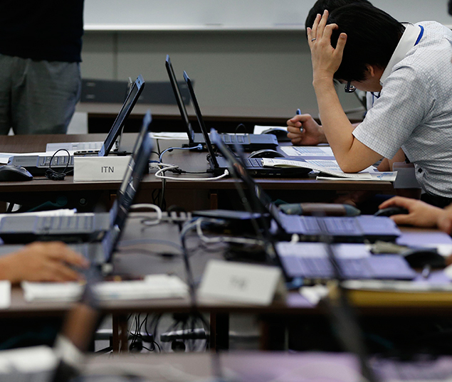 Adolecentes japoneses fazem 'jejum de internet' para tratar dependência