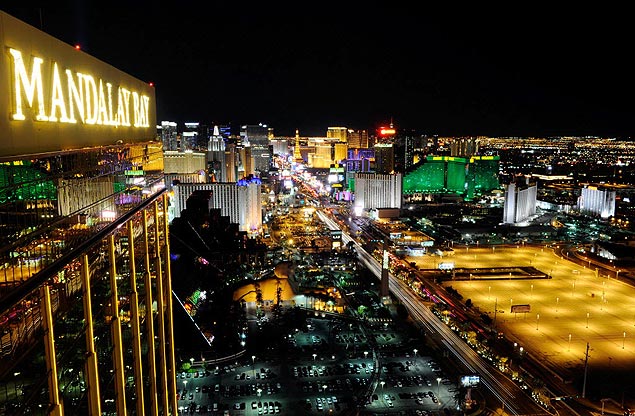 Vista da Las Vegas Strip, nos Estados Unidos, que concentra alguns dos maiores cassinos da cidade