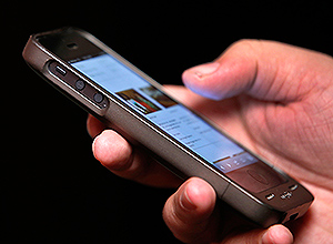 Profissionais franceses deixaro celulares desligados aps s 18h
