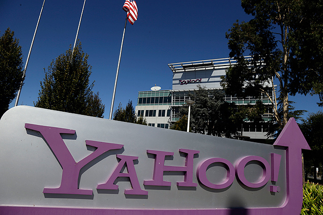 Logotipo do Yahoo! na sede da empresa, em Sunnyvale, Califrnia