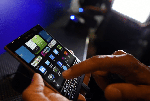 BlackBerry Passport, smartphone com tela quadrada lanado pela empresa canadense em setembro