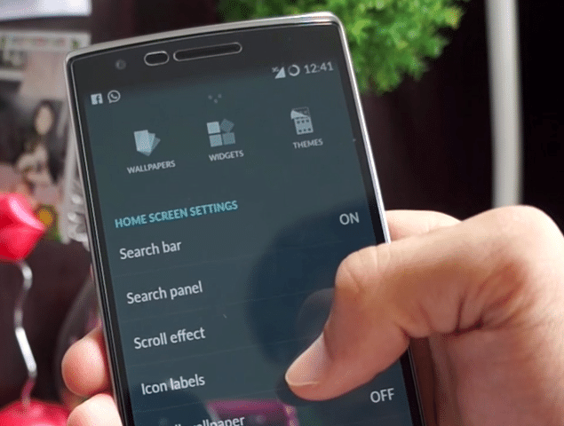 OnePlus One, smartphone que usa o sistema CyanogenMod, uma modificao do Android