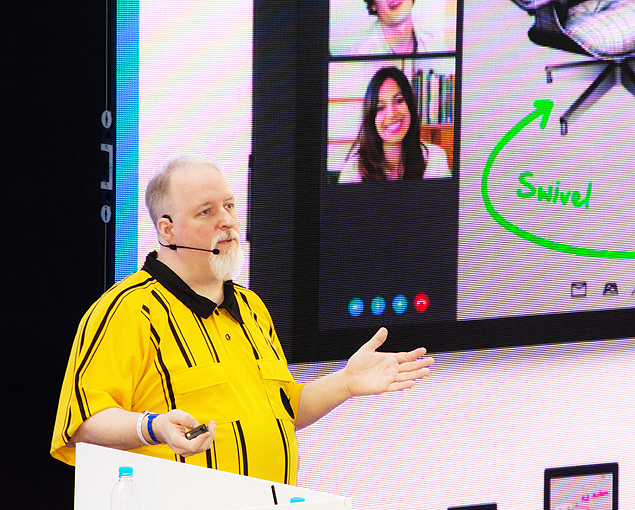 Pete Brown, gerente-snior da Microsoft, em apresentao em So Paulo