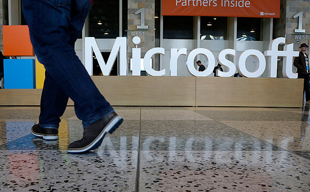 Logotipo da Microsoft durante a feira para desenvolvedores da empresa em San Francisco