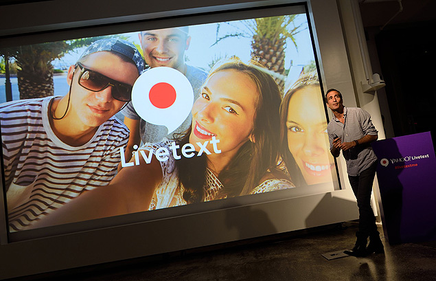 Adam Cahan, do Yahoo!, durante a apresentao do Livetext em Nova York