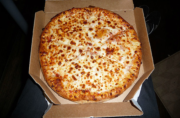Bug no app da Domino's permitiu que hackers ganhassem pizza de graa at cansar