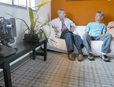 Os arquitetos Percival Brosig e Otávio Saito, que integram comitê que discute a ditadura