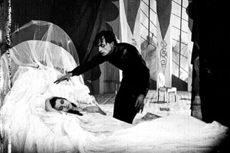 Cena do filme "O Gabinete do Dr. Caligari", de Robert Wiene