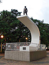 "Monumento do Soldado" lembra quem lutou na 2 Guerra