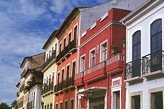 Vista de casarões restaurados da rua da Estrela que integram o centro histórico da cidade de São Luís, capital do Maranhão