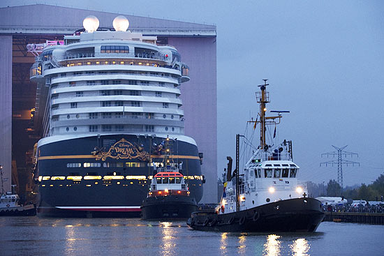 Navio da Disney levou 20 meses para construção na Alemanha; ele parte em cruzeiro da Flórida em janeiro