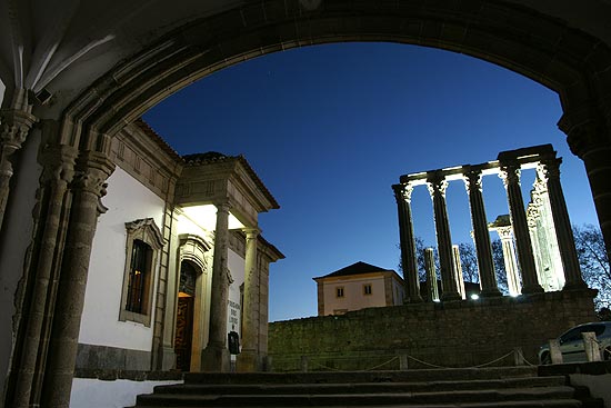 Pousada Convento dos Lóios, na cidade de Évora, região do Alentejo, em foto de português que será exposta