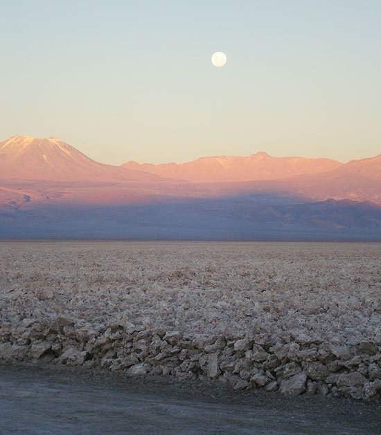 Fim da tarde no salar de Atacama, no Chile