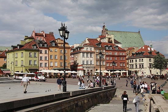 Centro antigo de Varsvia, capital da Polnia; cidade tem grande influncia do compositor Chopin