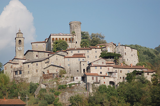 Vista do burgo de Bagnone, na regio italiana da Toscana