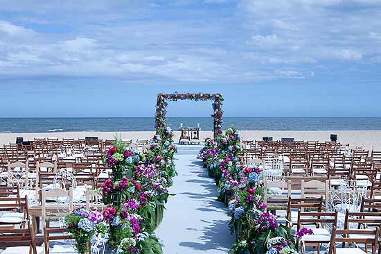 Decorao de cerimnia de casamento na praia de Manantiales, em Punta del Este
