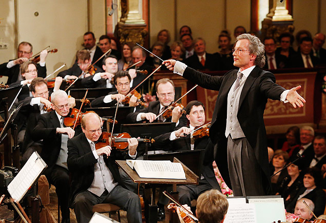 Franz Welser-Moest conduz a Orquestra Filarmnica de Viena, uma das atraes do festival de Salzburgo