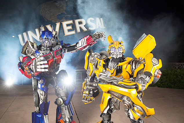 O Universal Orlando Resort vai inaugurar a atrao "Transformers: The Ride - 3 D" 