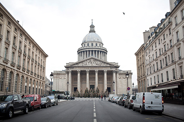 Fachada do Pantheon, em Paris; monumento passar por reforma de dez anos