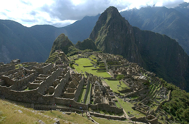 Vista da cidade inca de Machu Pichu, Peru