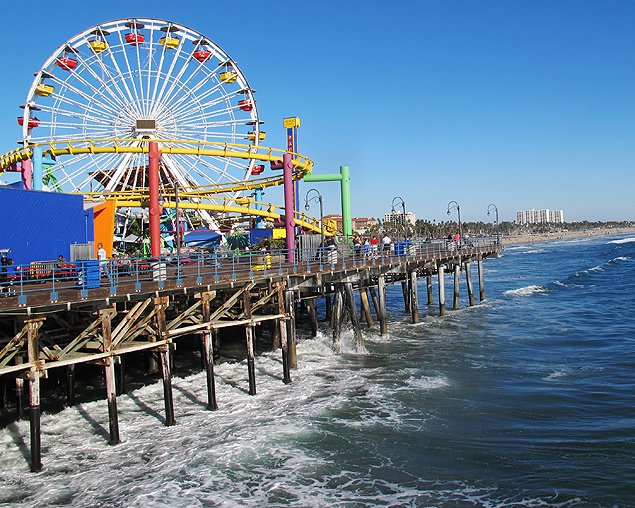 Pier de Santa Monica, na California, para Turismo