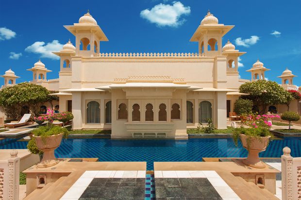 Kohinoor Suite, do hotel Oberoi Udaivillas, que tem piscina exclusiva de 23 metros