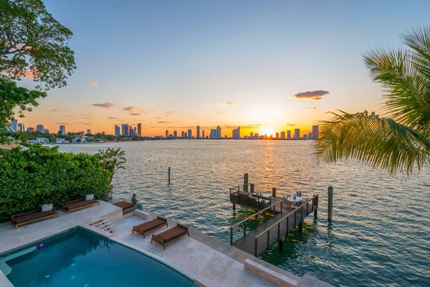Brazilians are in the second place among foreign buyers of real estate in Miami