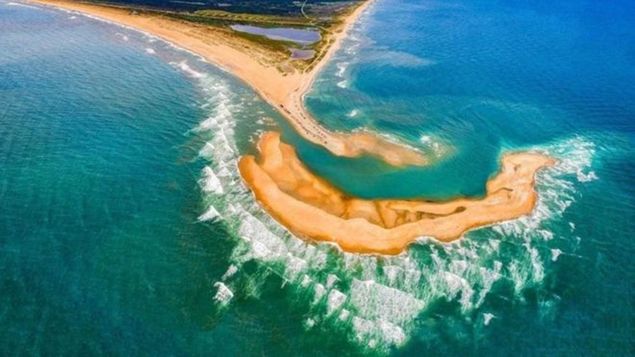 A nova ilha na costa leste dos Estados Unidos tem at 1,6 km de extenso