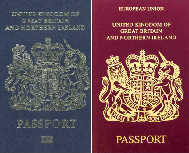 Apesar de aderir União Europeia em 2013, Croácia decidiu manter cor azul de seu passaporte 