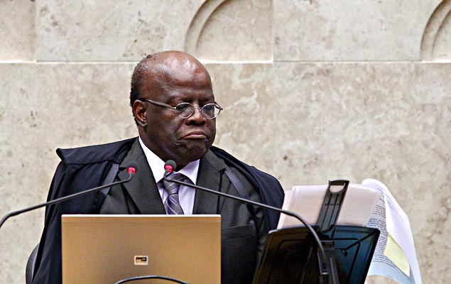 O ministro Joaquim Barbosa durante sessão no STF