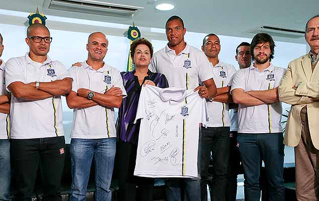 Atletas do Bom Senso FC so recebidos pela presidente Dilma Rousseff, em Braslia.