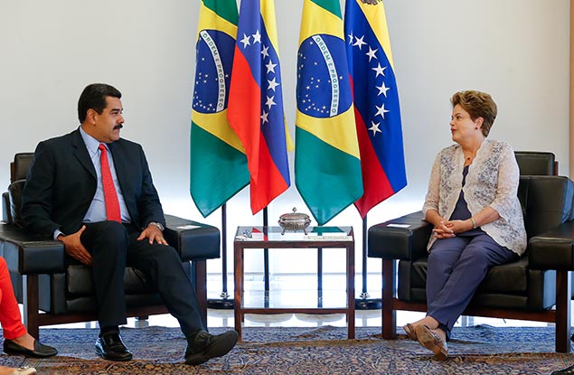 A presidente Dilma Rousseff durante encontro bilateral com o presidente da Venezuela, Nicols Maduro, no Palcio do Planalto (DF)