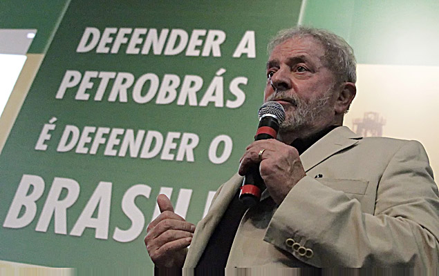 O ex-presidente Luiz Incio Lula da Silva, durante ato com sindicalistas em defesa da Petrobras