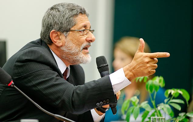 CPI da Petrobras ouve o ex-presidente da estatal Jos Srgio Gabrielli, em Braslia (DF), na tarde desta quinta-feira