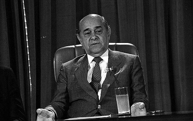 Braslia, DF, 11.02.1985: O presidente eleito Tancredo Neves durante entrevista.