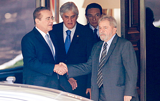  Lula e Delcídio deixam encontro com Renan Calheiros e Edison Lobão 