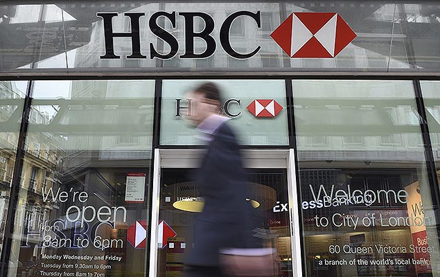 Agncia do HSBC em Londres, no Reino Unido; banco britnico anuncia sada do Brasil e corte de at 50 mil empregos no mundo