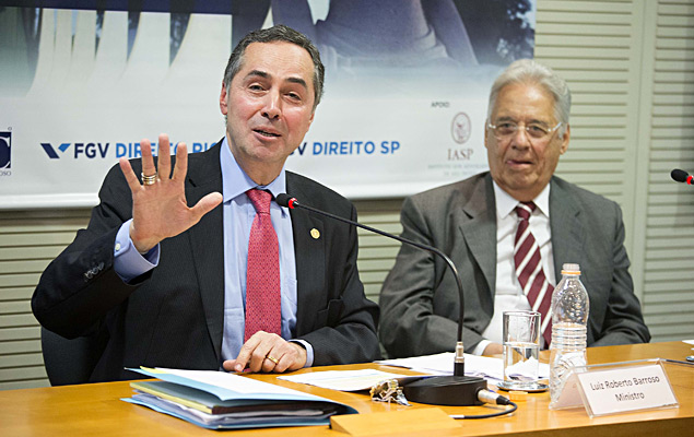 O ministro do STF, Lus Roberto Barroso, acompanhado do Fernando Henrique Cardoso (FHC), durante palestra realizado no iFHC ( Fundao Instituto Fernando Henrique Cardoso)em SP