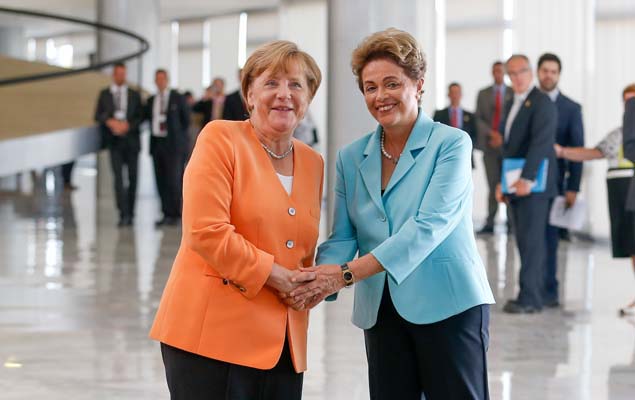Presidente Dilma recebe a chanceler alem, Angela Merkel, que est em visita oficial ao Brasil, no Palcio do Planalto, nesta quinta