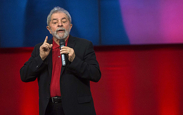 Lula durante o lanamento do ''Memorial da Democracia"; ex-presidente recebeu R$ 4 mi por palestras