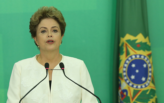 Dilma se pronuncia aps pedido de impeachment contra ela ter sido acolhido na Cmara, na quarta (2)