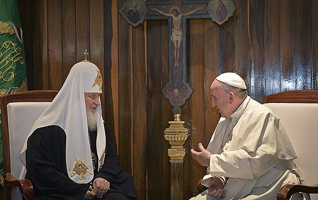 O papa Francisco se rene com o lder da Igreja Ortodoxa Russa, o patriarca Cirilo, em Havana (Cuba) 