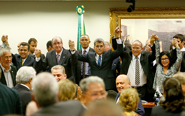 Congressistas do PMDB durante oficializao do anncio de rompimento com o governo Dilma Rousseff