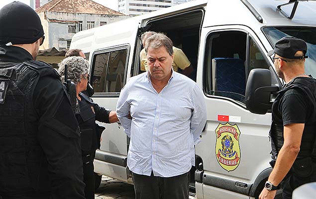 Ex-senador Gim Argello (PTB), preso na 28 fase da Operao Lava Jato, no IML de Curitiba (PR) para exame de corpo de delito